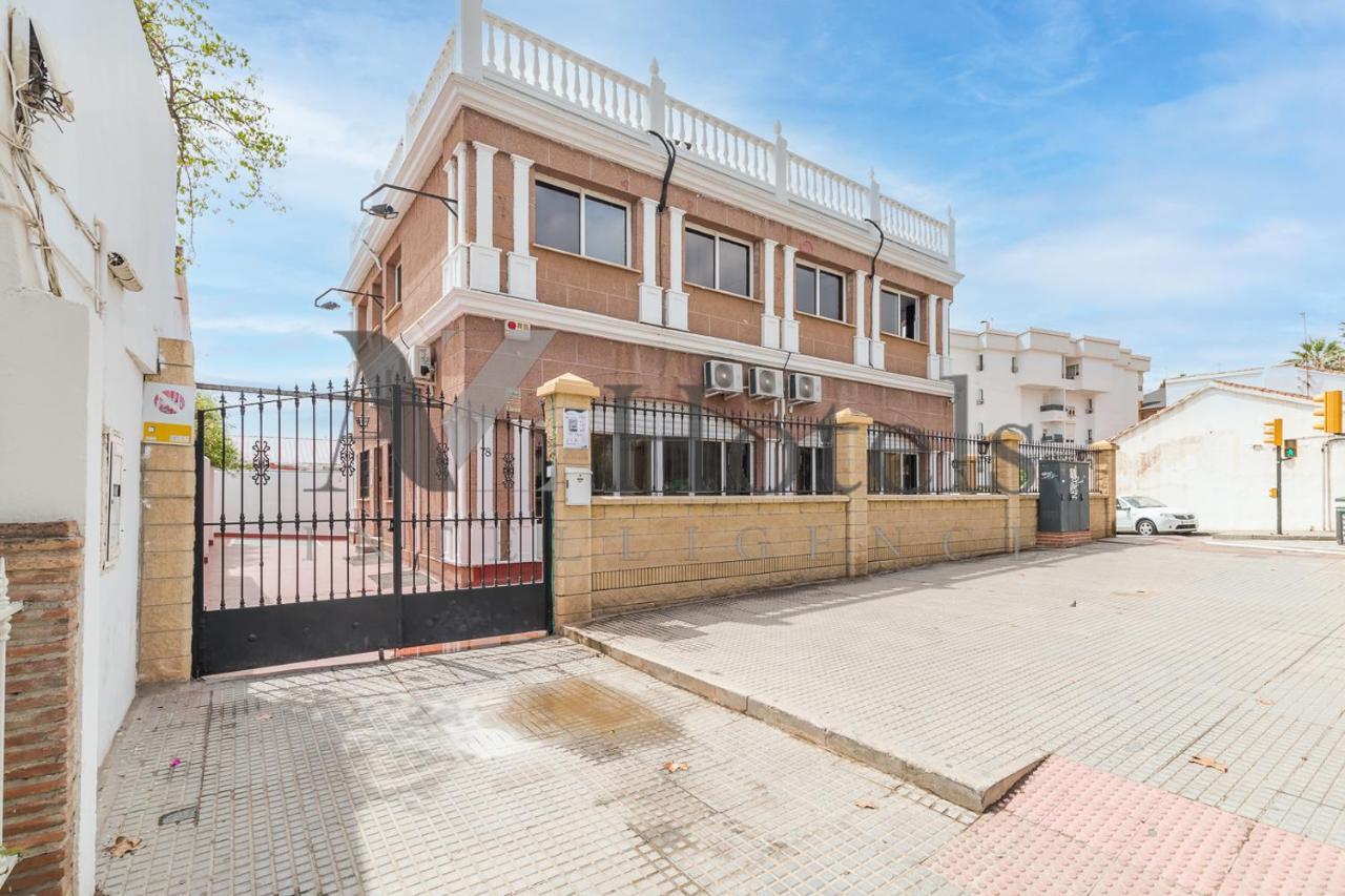 Ayz Elcano - Auto Check-In Property Málaga Exterior foto